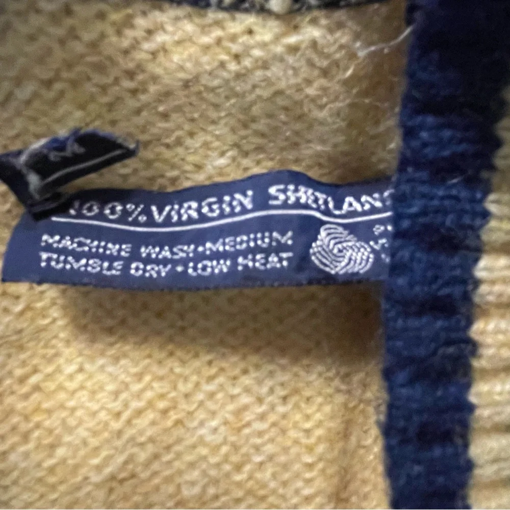 Vintage Shetland Wool Sweater Vest Men's‎ M Yellow Navy V-Neck Sleeveless